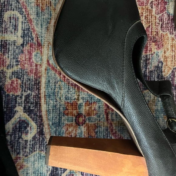 Jeffrey Campbell Foxy Wood Black and Brown Platform Heel Sandals - Picture 6 of 16